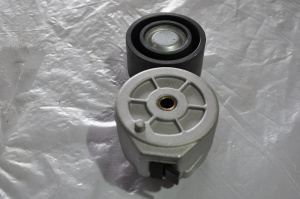 Ролик натяжной 4-6BT (гладкий D74W40) (АНАЛОГ) (C)НЕ ЗАКАЗЫВАТЬ