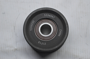 Ролик обводной 6ISBe,6ISDe,6CT,L,ISLe (ручейковый D74W33) (ОРИГИНАЛ) (О+)